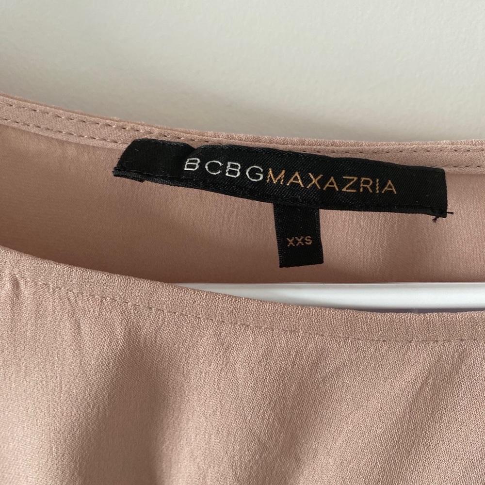 Amazing blouse bcbg - Picture 3 of 4